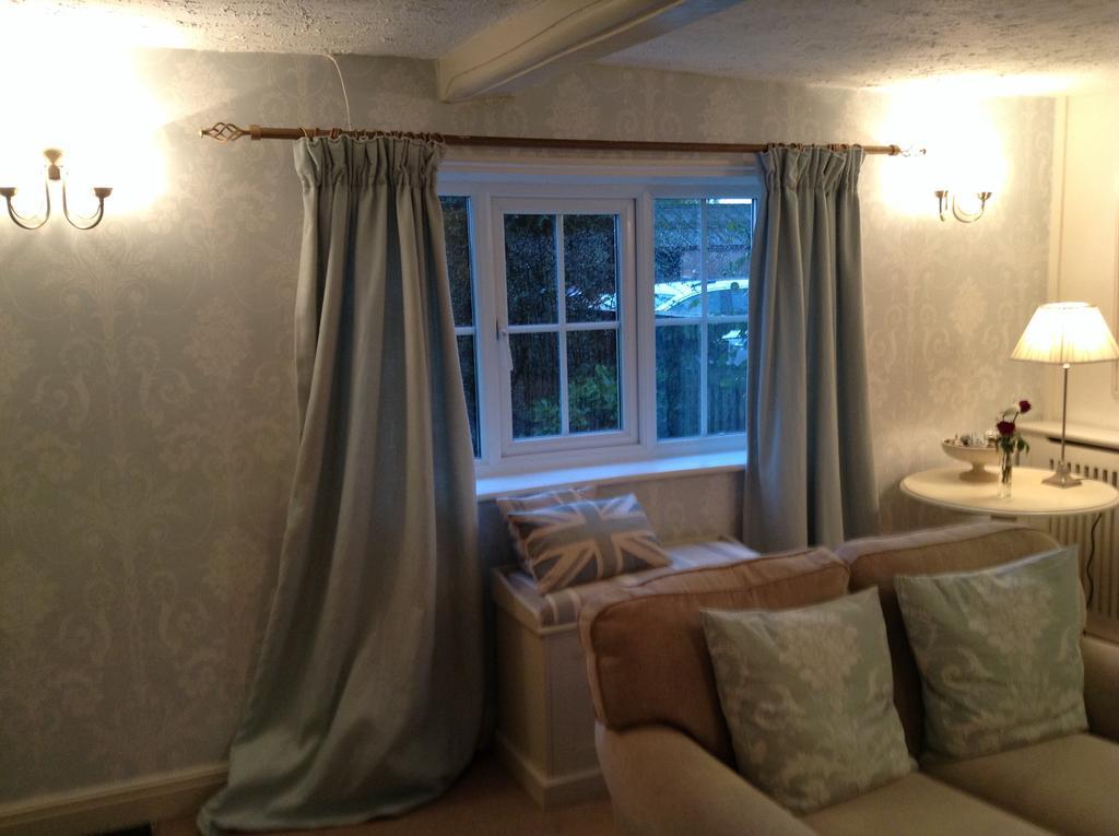 Birtles Farm Bed And Breakfast Knutsford Exteriör bild