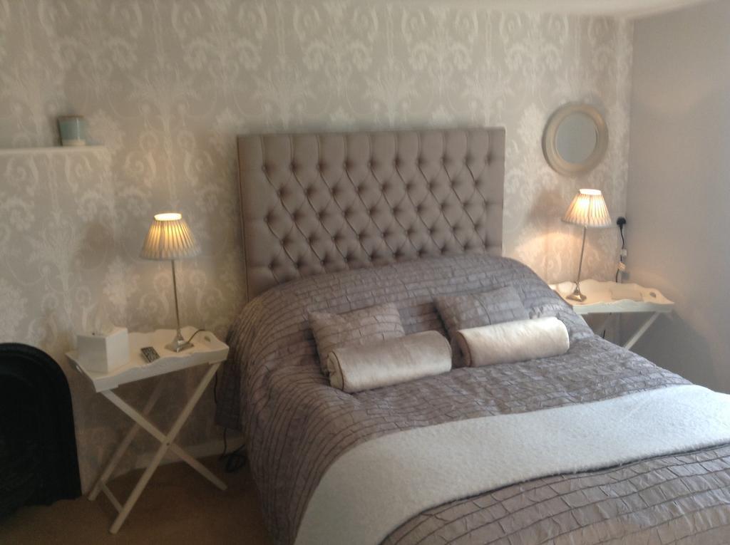 Birtles Farm Bed And Breakfast Knutsford Exteriör bild