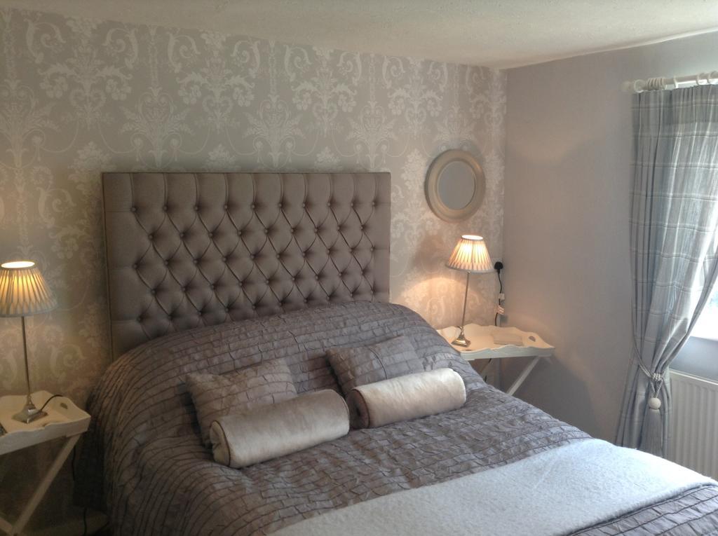 Birtles Farm Bed And Breakfast Knutsford Exteriör bild